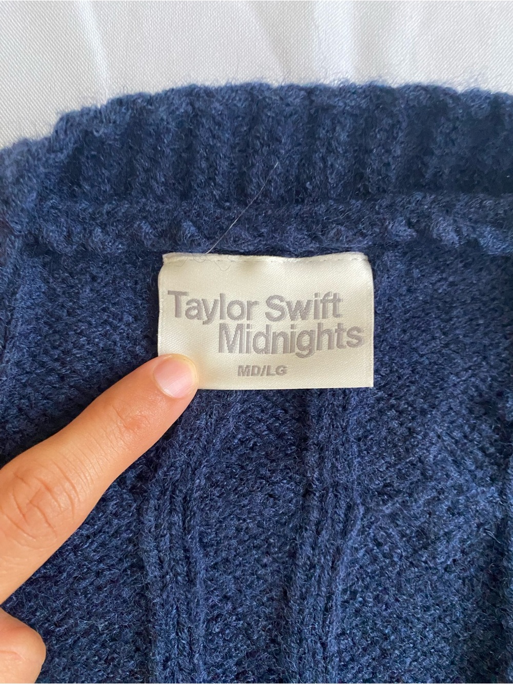Taylor Swift Original Midnight Cardigan Navy Blue | Large - Picture 3 of 6